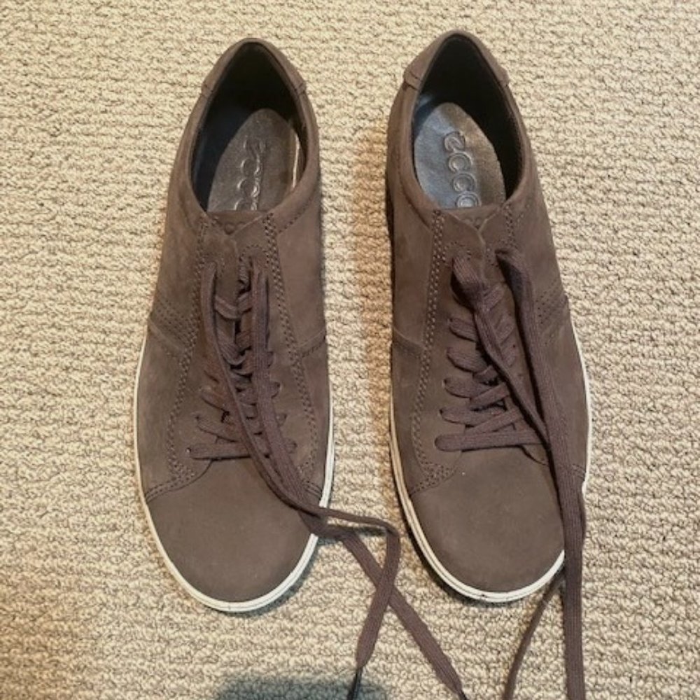 Ecco Shoes